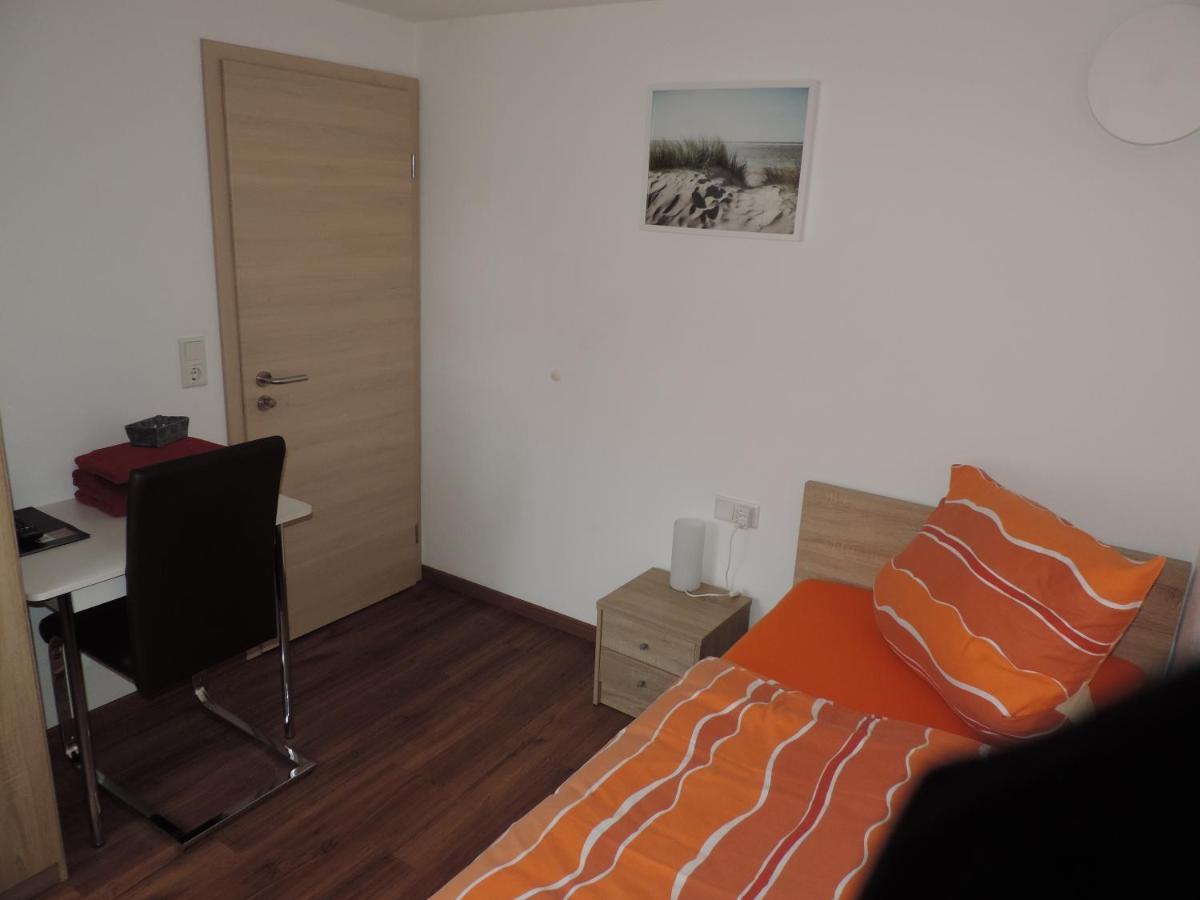 Pension Am Kirchberg Wehringen エクステリア 写真